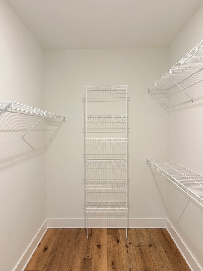 Photo - 5380 Freesia Ln