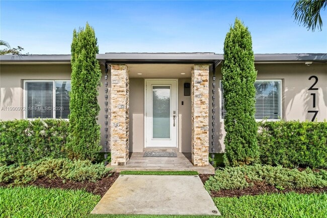 Photo - 217 E Acre Dr