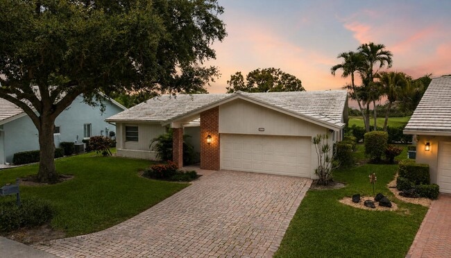 Photo - 5557 N Cameo Dr