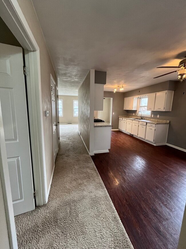 Photo - 1010 6th Ave