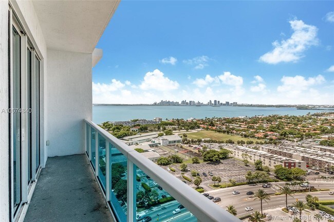 Photo - 1881 79th Street Causeway Unidad #