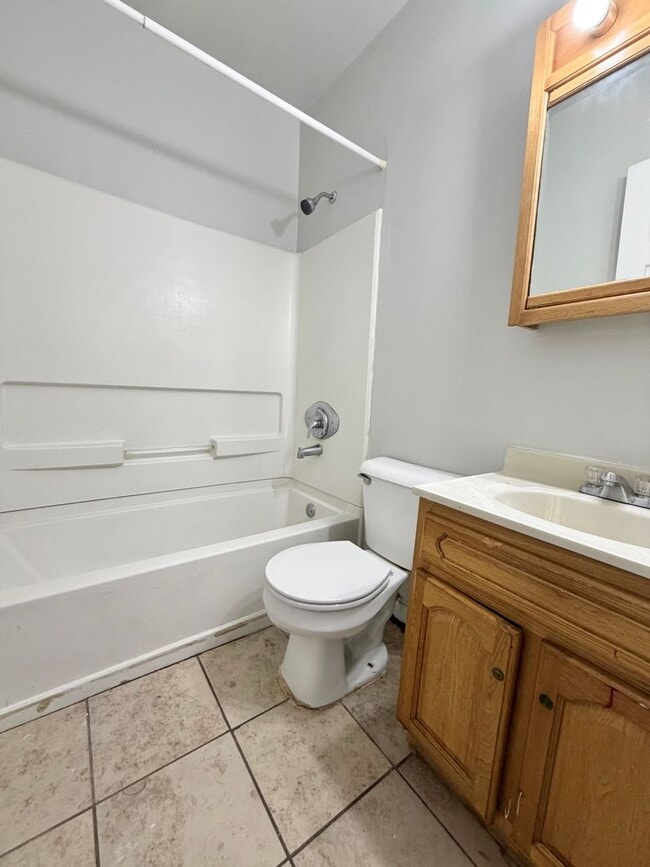 Photo - 1224 Ross Ave Unit 1224-1