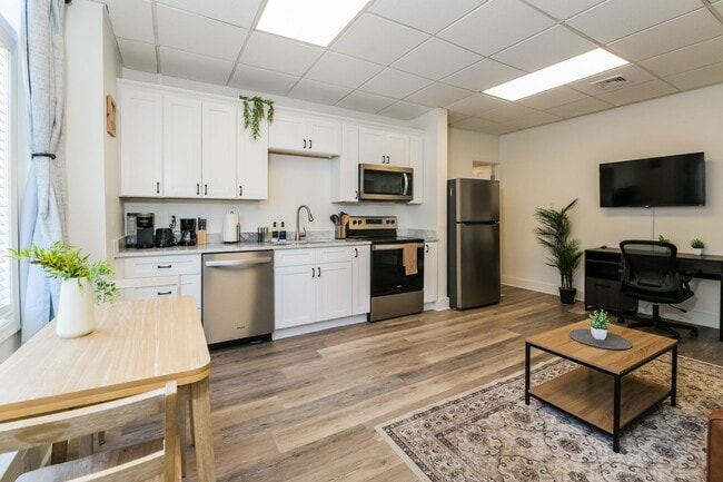 Photo - 344 N Lime St Unit 154 E Lemon St  3