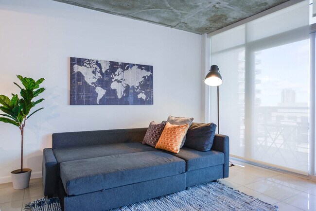 Photo - 3250 NE 1st Ave Unidad FL10-ID1022234P