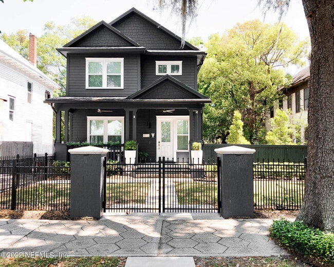 Photo - 1139 N Market St