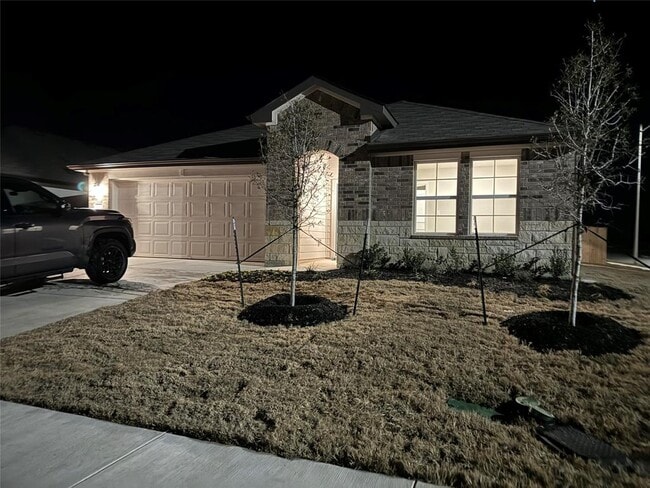 Building Photo - 13717 Thomas Wheeler Wy