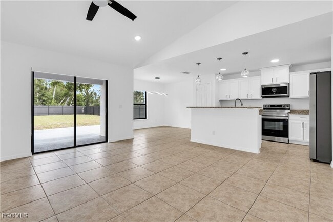 Photo - 1601 SW 12th Terrace