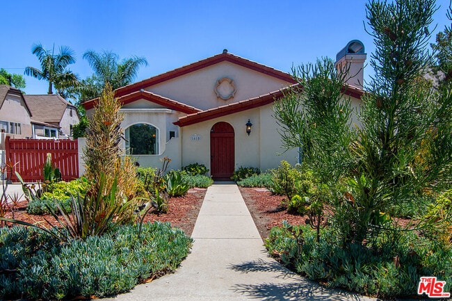 Building Photo - 1610 S Shenandoah St Rental