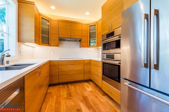 Photo - Gorgeous Mountain View Home Near Downtown