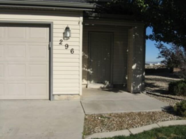 Photo - Oversized Townhome in Town!