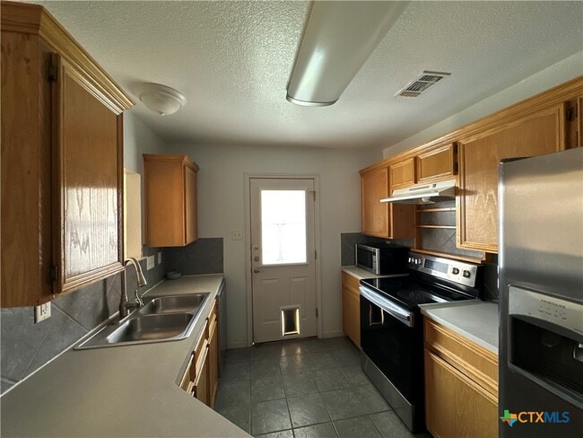 Photo - 3005 Dannen Ct