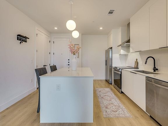 Photo - 1701 Simond Ave Unit 45