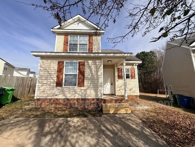 Photo - 2508 Lilymount Dr