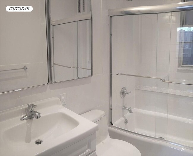 Photo - 610 W 110th St