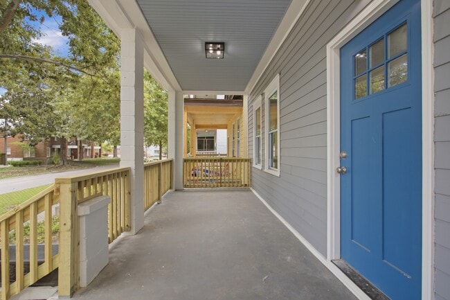 Photo - 1007 E Park Ave