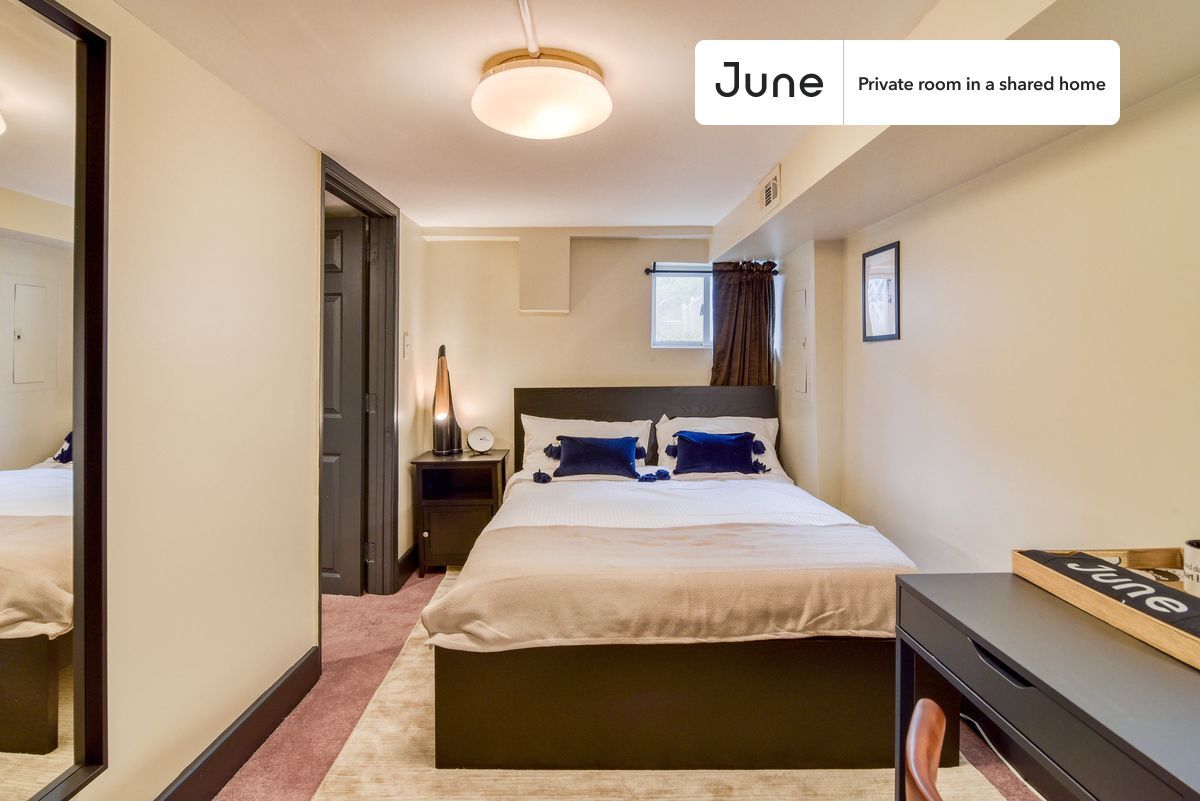 Private bedroom in 5 bed/2 bath Home - Private bedroom in 5 bed/2 bath Home