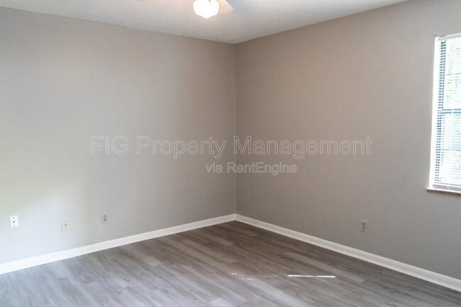 Photo - 129 Hillcrest Dr Unit 9