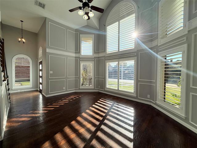 Photo - 2324 Heatherdale Dr