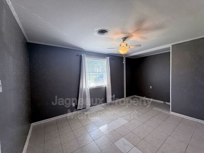 Photo - 1524 Ruby Ln
