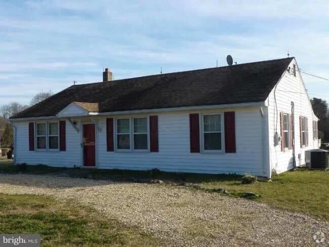Building Photo - 40545 Kavanagh Rd Rental
