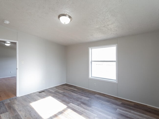 Photo - 5130 East 21st St