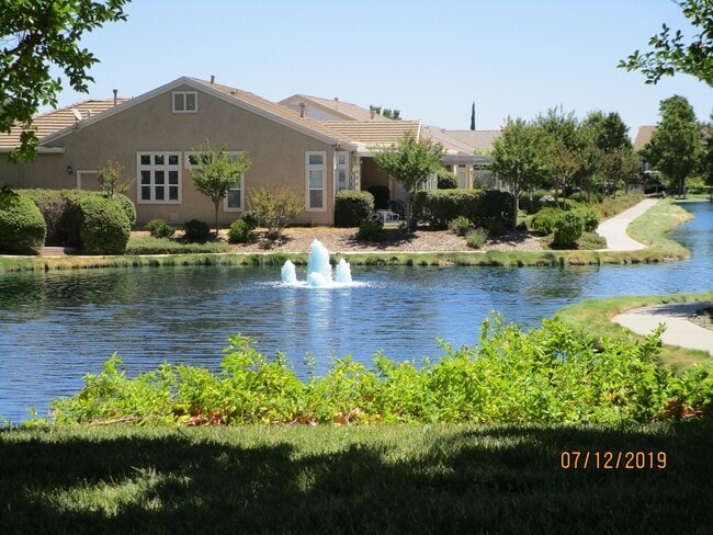 Photo - 451 Edgewood Dr