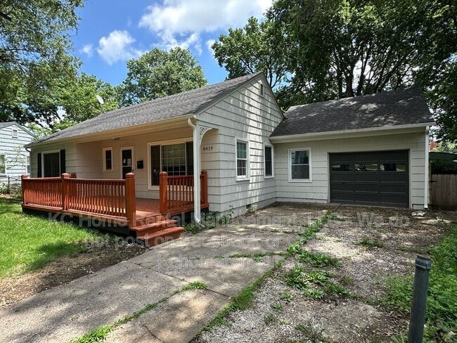 8419 Pennsylvania Ave