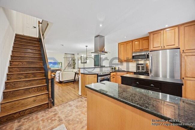 Photo - 1183 N Vernon St