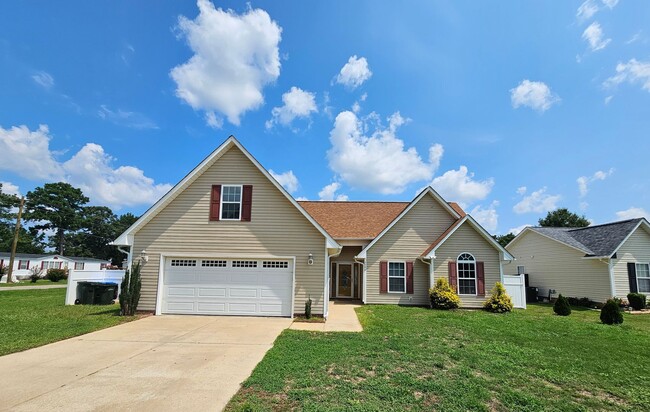 Building Photo - 7796 Buttonwood Ave