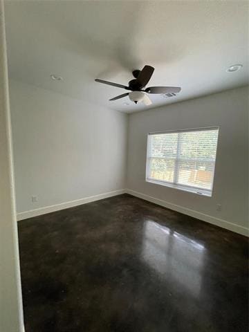 Photo - 722 E Woodard St