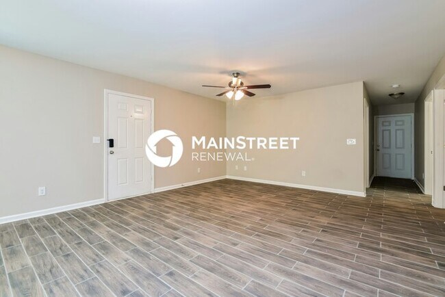 Photo - 4 Bedroom Pet-Friendly Home in Conley, GA with Main Street Renewal