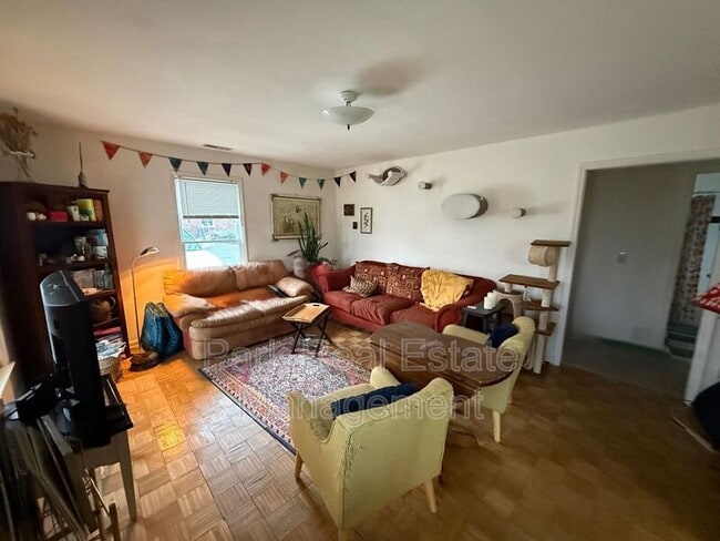 Photo - 505 N Greensboro St Unit D