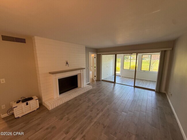 Photo - 4300 Bay Point Rd Unidad 481