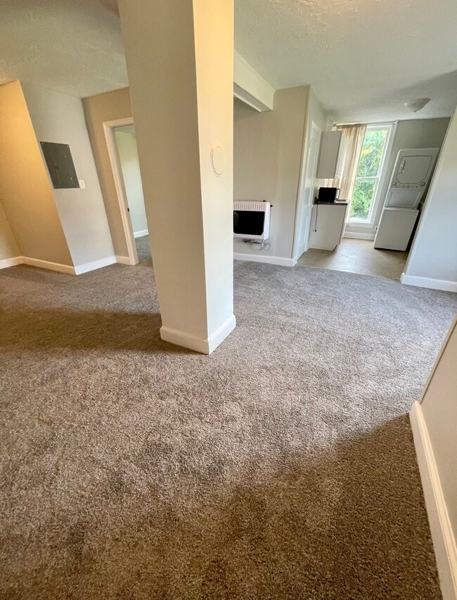 Building Photo - 221 W King St Unit 1