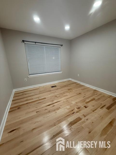 Photo - 45 Chatham Square