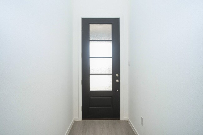 Photo - 6319 Seafoam Lake Dr