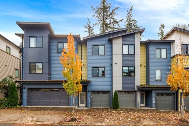 Sammamish 2 Bedroom 2.5 Bath Townhouse wit... - Sammamish 2 Bedroom 2.5 Bath Townhouse wit...