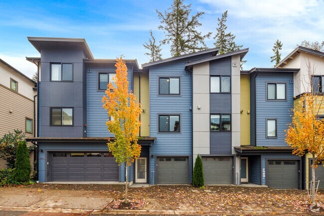 Building Photo - Sammamish 2 Bedroom 2.5 Bath Townhouse wit...