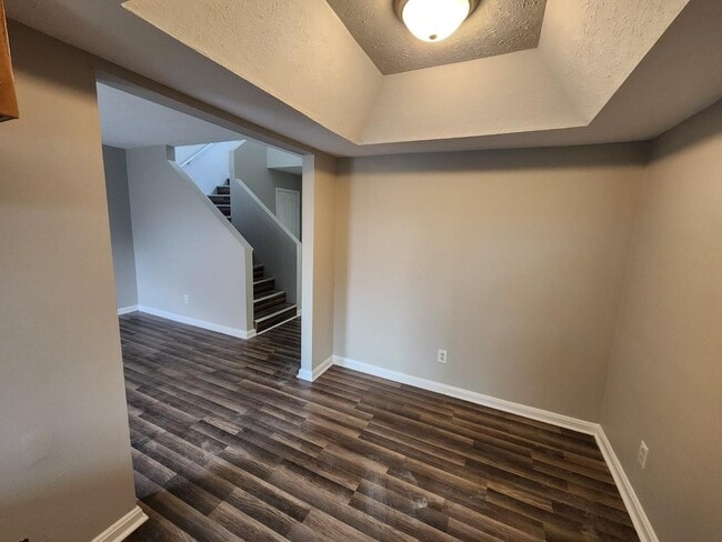 Photo - 129 Karen Ct