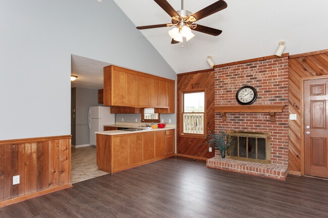 Photo - 3600 Ladywood Ct