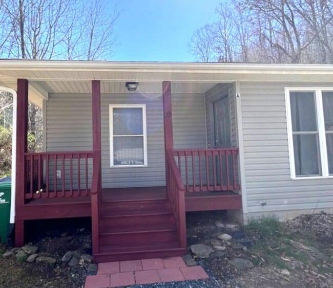 Swannanoa - Beloved Beacon Village! - Swannanoa - Beloved Beacon Village! House