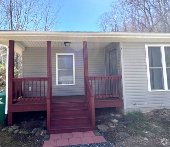 Building Photo - Swannanoa - Beloved Beacon Village! Rental