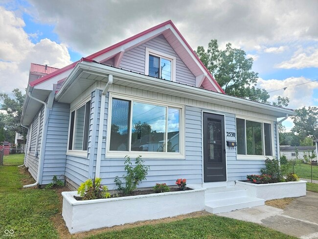 Photo - 2530 Lincoln St