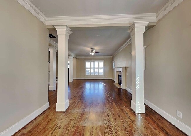 Building Photo - 7405 N Odell Ave