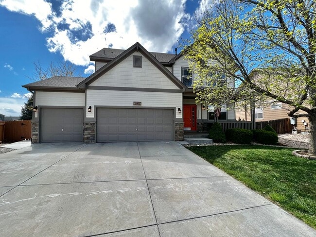 Photo - Beautiful 3 Bed 3.5 Bath House in Windsor!