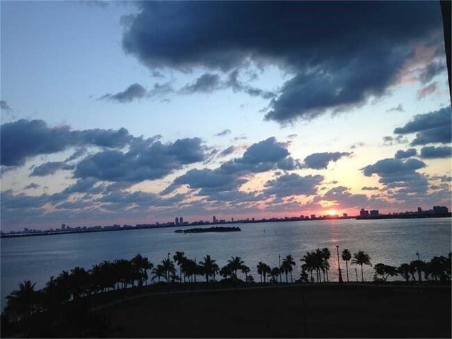 Photo - 1900 N Bayshore Dr Unit 2609