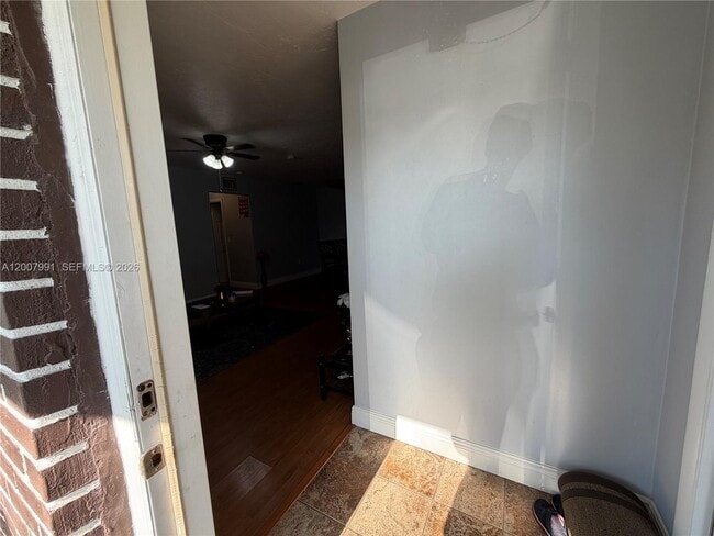 Photo - 1160 NW 77th Way