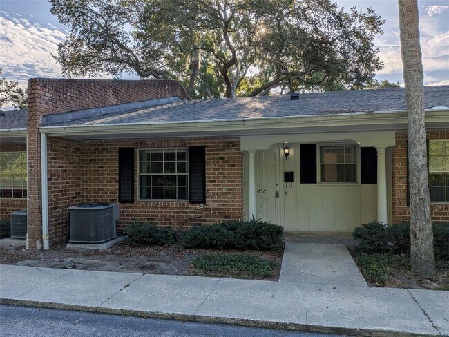 Building Photo - 450 Cherrywood Gardens Dr Rental