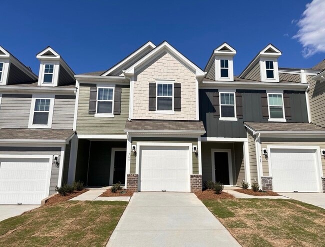 Building Photo - 763 Earhart St NW