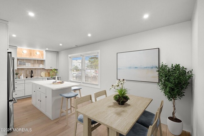 Photo - 75 Grand Central Ave